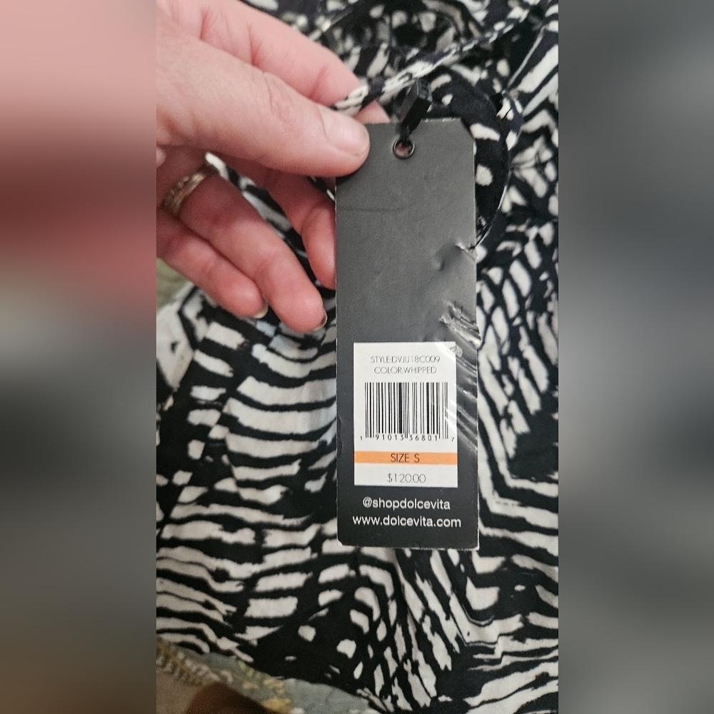 DOLCE VITA Ikat Romper Cover-Up Lattice Back. Black/white. Size Small NWT - Picture 8 of 14
